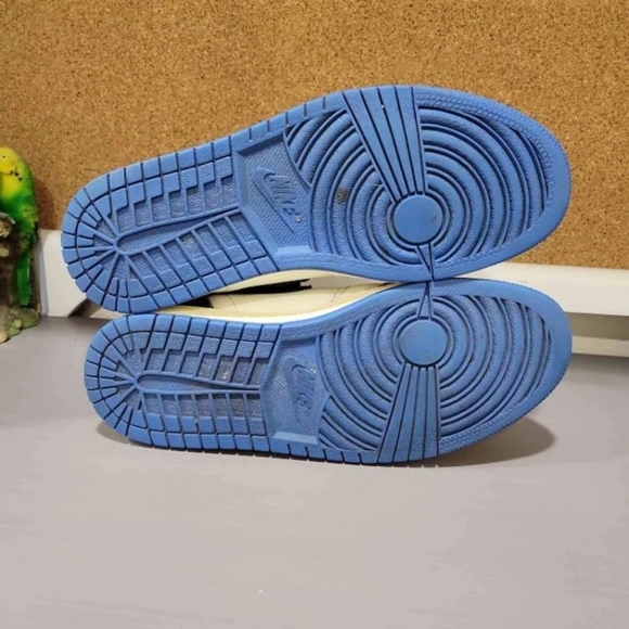 Jordan 1 Retro High OG SP x Travis Scott - Picture 7 of 11